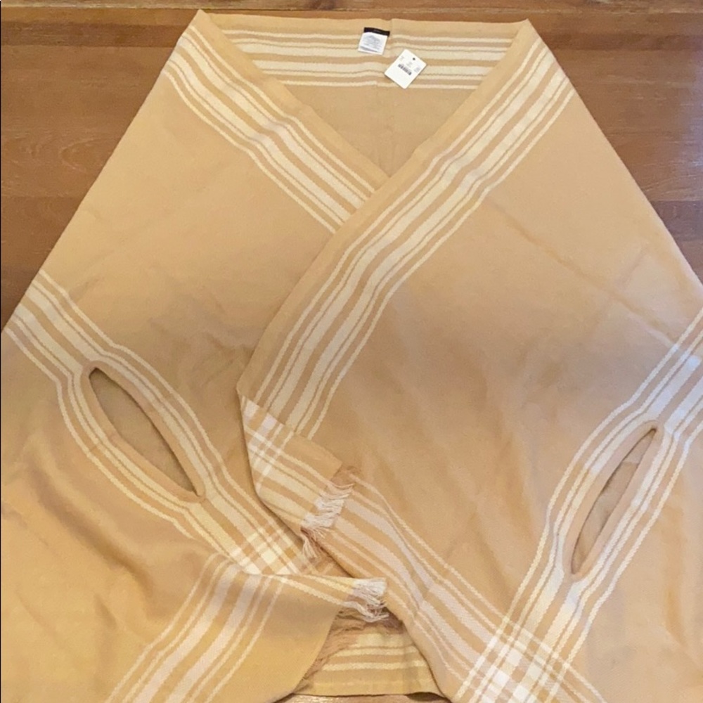 NWT JCrew Windowpane Cape Scarf
